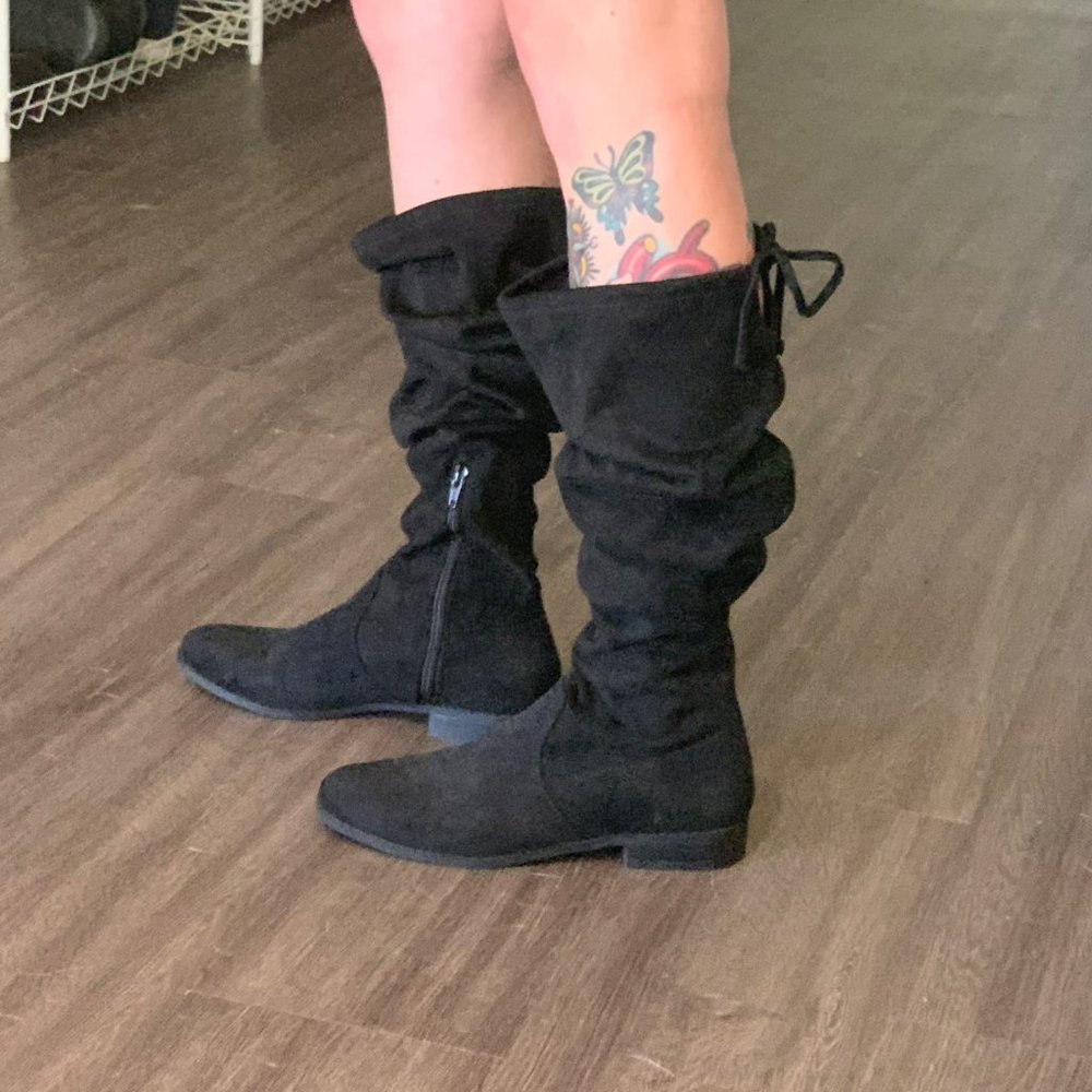 Versatile Boots - Picture 2 of 8